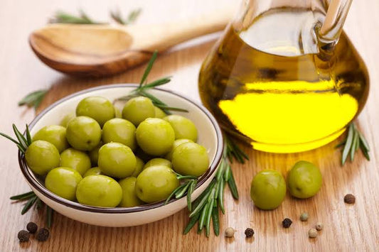 The Oleic Acid in Borges Classic Olive Oil Makes Every Meal a Smarter Choice