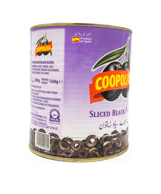 Can of Coopulava sliced black olives on a white background